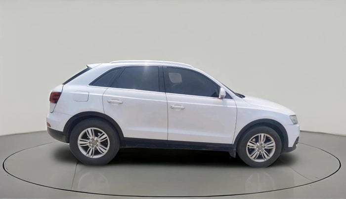 2015 Audi Q3 2.0 QUATTRO TDI AT, Diesel, Automatic, 1,30,336 km, exterior