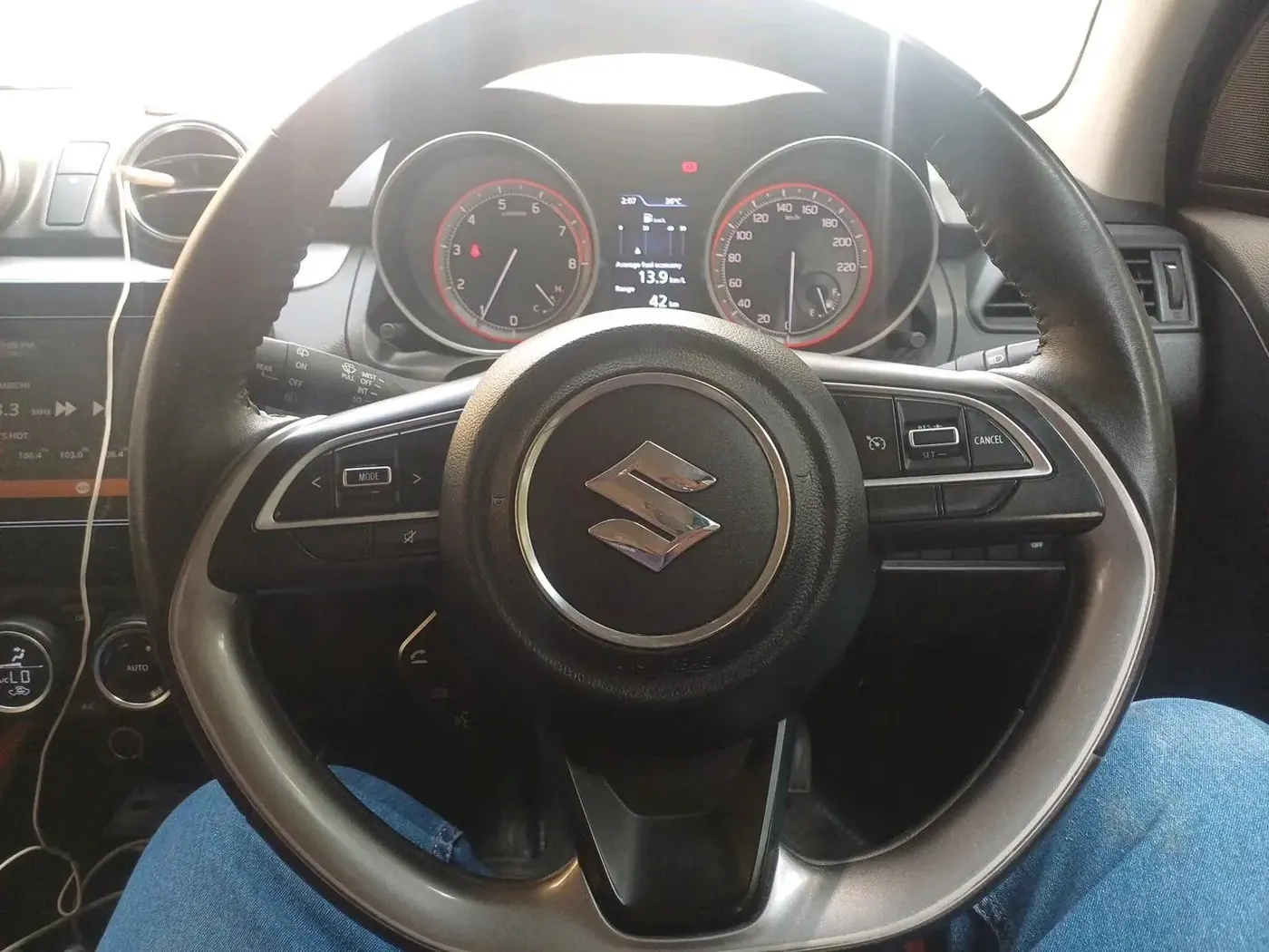 2022 Maruti Swift ZXI PLUS AMT, Petrol, Automatic, 35,297 km, interior
