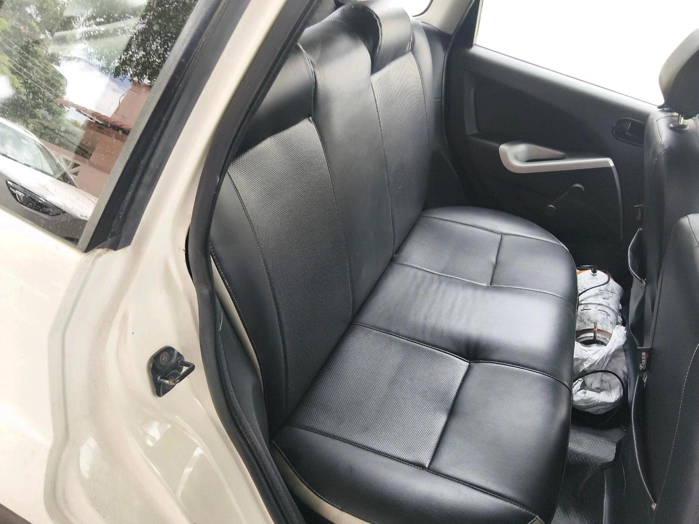 2012 Ford Figo ZXI 1.4 DIESEL, Diesel, Manual, 1,02,450 km, interior