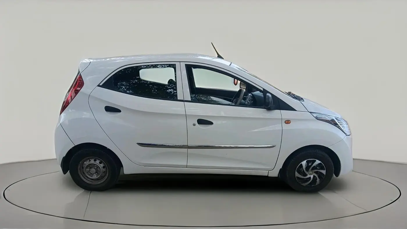 2017 Hyundai Eon ERA +, Petrol, Manual, 62,635 km, exterior
