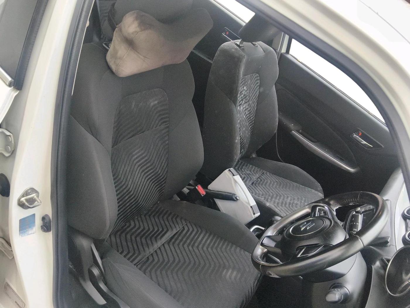2019 Maruti Swift ZXI AMT, Petrol, Automatic, 42,440 km, interior