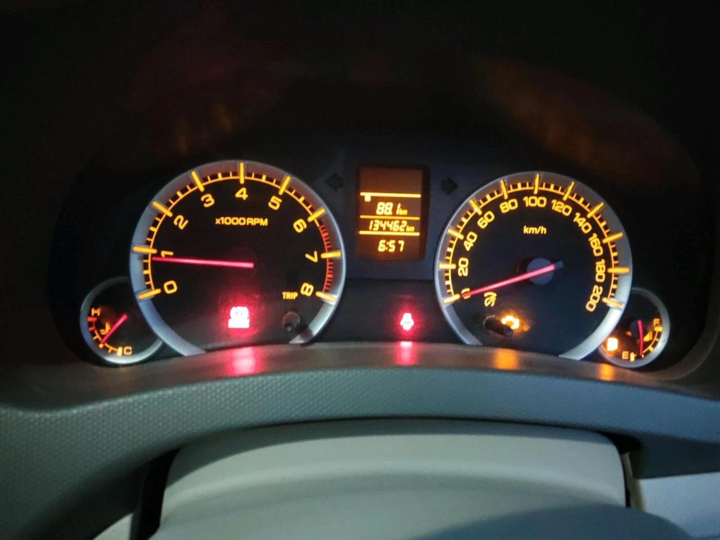 2013 Maruti Ertiga VXI, Petrol, Manual, 1,34,462 km, interior