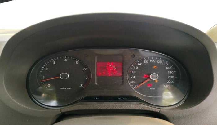 2011 Volkswagen Vento COMFORTLINE 1.6, Petrol, Manual, 1,13,879 km, interior