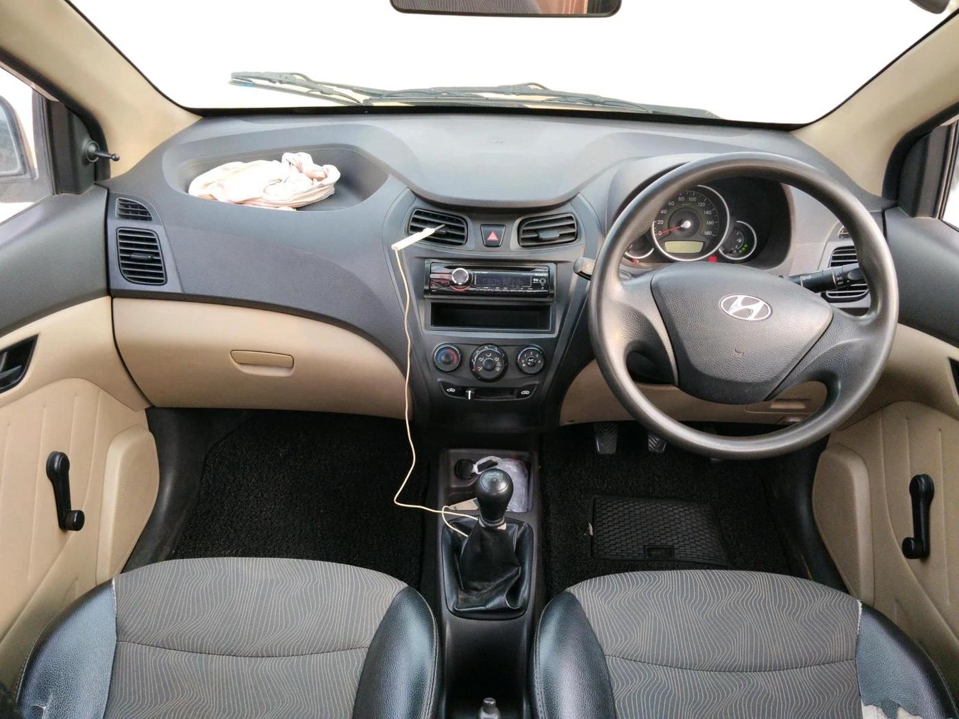 2012 Hyundai Eon D-LITE + LPG, Petrol, Manual, 1,00,181 km, interior