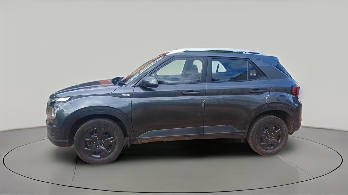 2024 Hyundai VENUE S 1.2, Petrol, Manual, 22,667 km, exterior