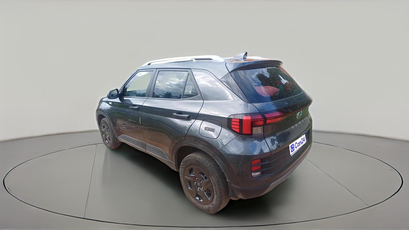 2024 Hyundai VENUE S 1.2, Petrol, Manual, 22,667 km, exterior