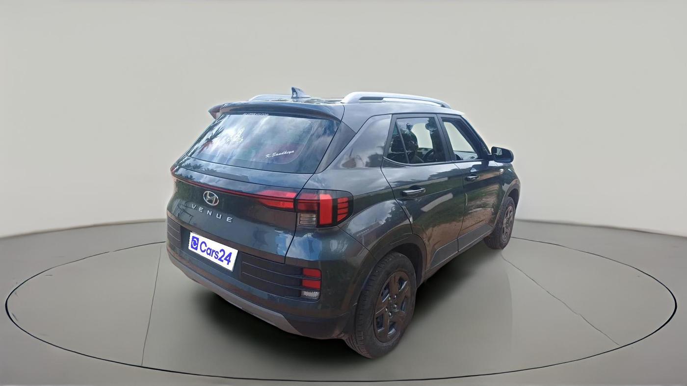 2024 Hyundai VENUE S 1.2, Petrol, Manual, 22,667 km, exterior