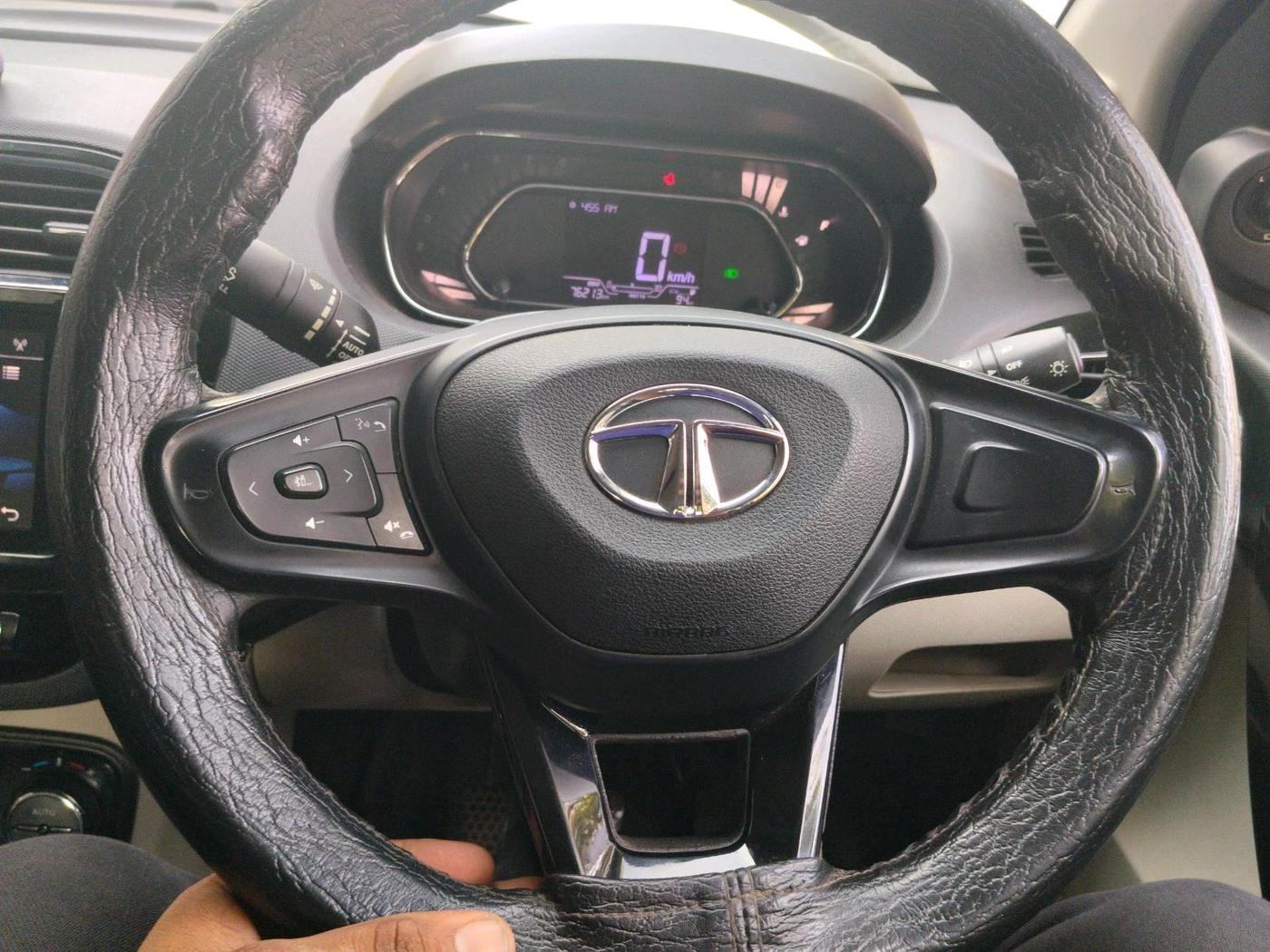 2022 Tata TIGOR XZ PLUS PETROL, Petrol, Manual, 76,213 km, interior