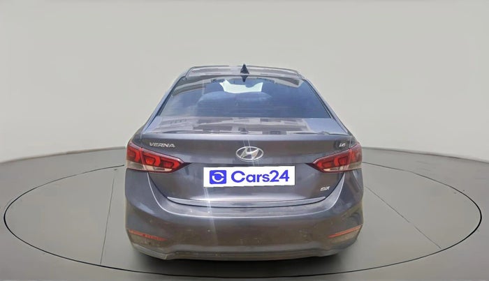 2017 Hyundai Verna 1.6 VTVT SX, Petrol, Manual, 36,057 km, exterior