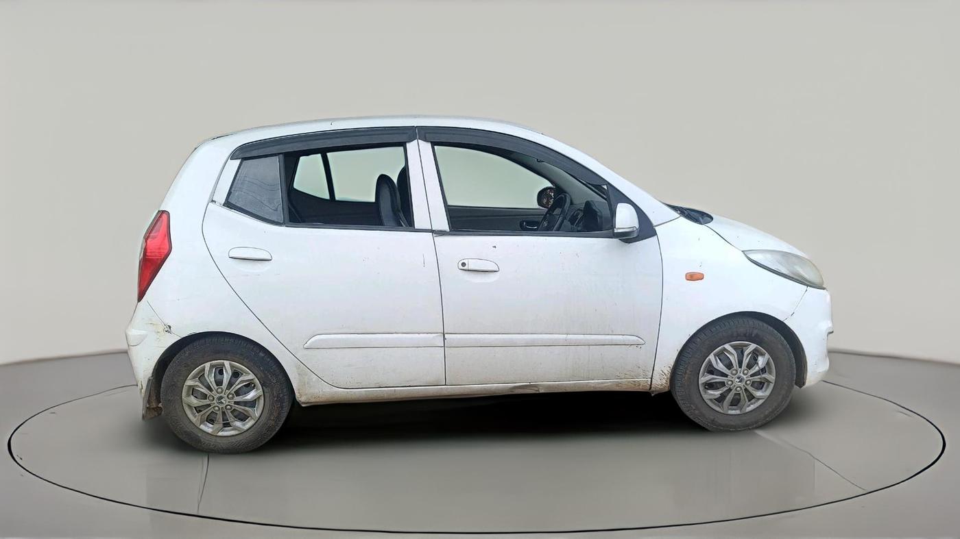 2014 Hyundai i10 SPORTZ 1.1, Petrol, Manual, 1,15,377 km, exterior