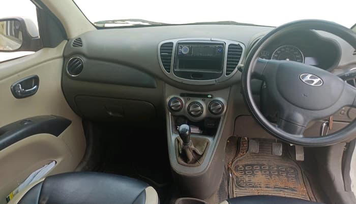 2014 Hyundai i10 SPORTZ 1.1, Petrol, Manual, 1,15,377 km, interior