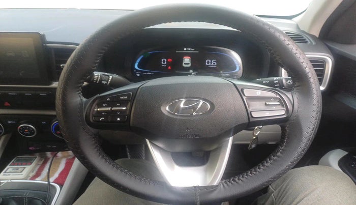 2024 Hyundai VENUE S 1.2, Petrol, Manual, 15,361 km, interior