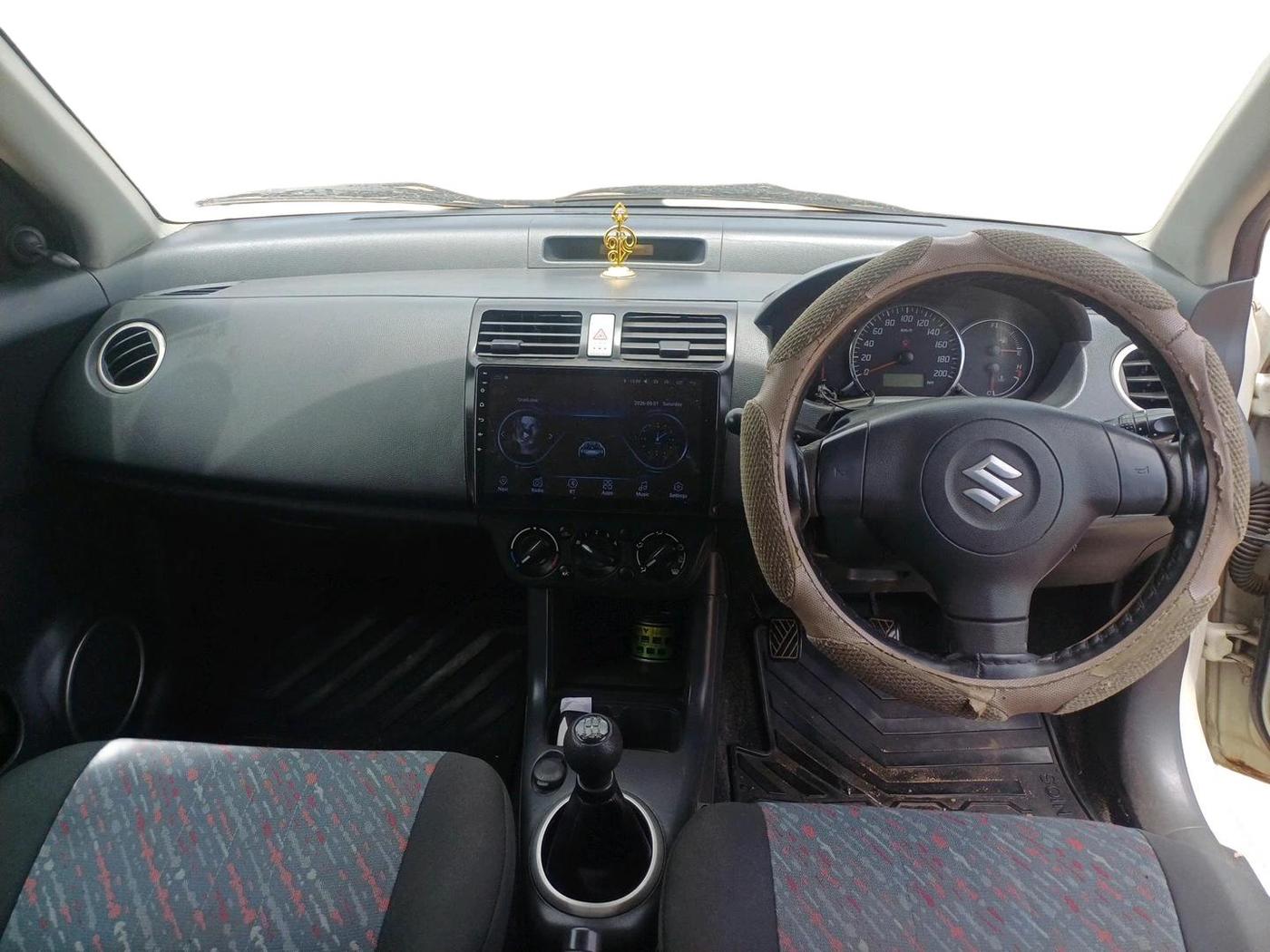 2011 Maruti Swift Dzire VXI, Petrol, Manual, 1,04,362 km, interior