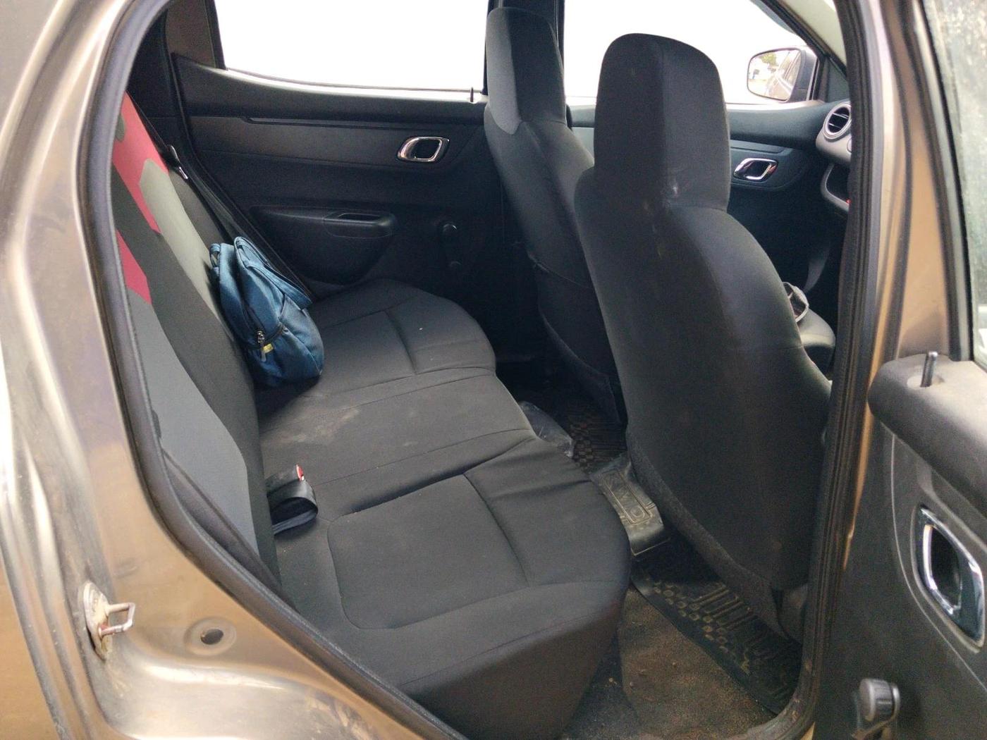 2019 Renault Kwid RXT 0.8 (O), Petrol, Manual, 51,592 km, interior