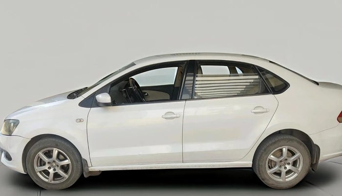 2013 Volkswagen Vento HIGHLINE DIESEL 1.6, Diesel, Manual, 1,58,183 km, exterior