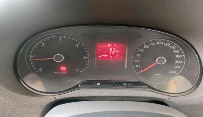 2013 Volkswagen Vento HIGHLINE DIESEL 1.6, Diesel, Manual, 1,58,183 km, interior