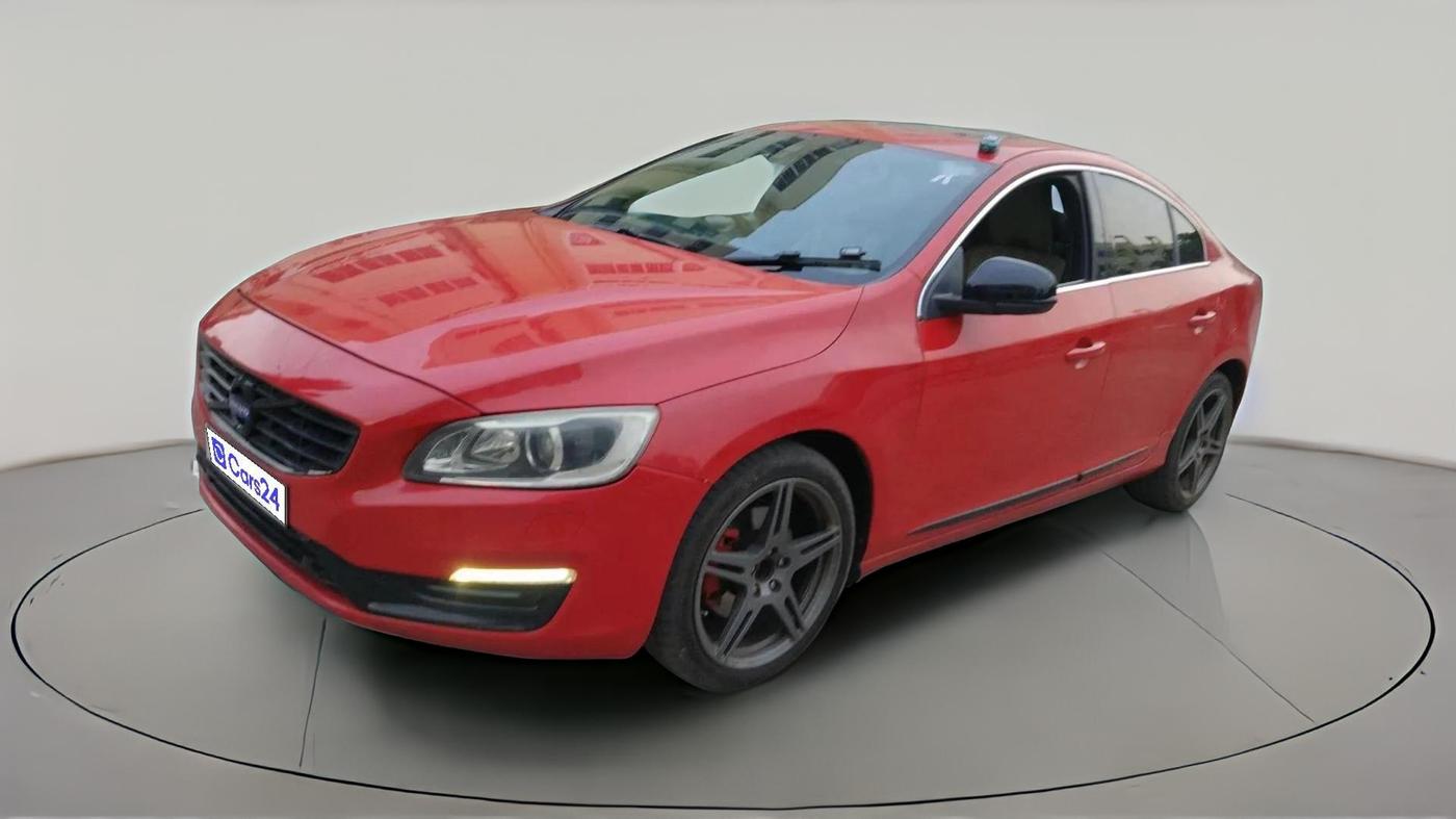 2015 Volvo S60 Momentum D4, Diesel, Automatic, 1,35,000 km, exterior