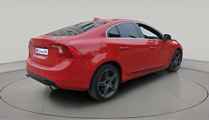 2015 Volvo S60 Momentum D4, Diesel, Automatic, 1,03,493 km, exterior