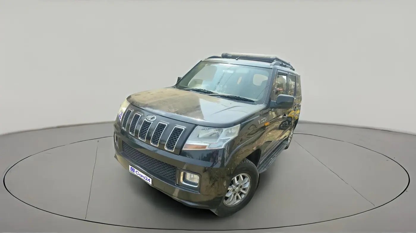 2015 Mahindra TUV300 T8, Diesel, Manual, 1,54,474 km, exterior