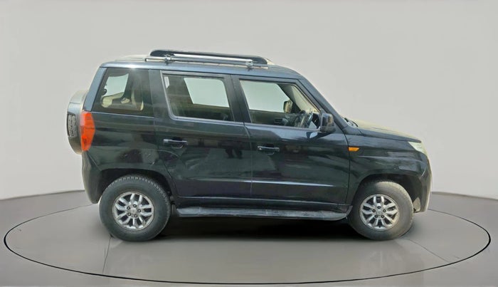 2015 Mahindra TUV300 T8, Diesel, Manual, 1,54,474 km, exterior