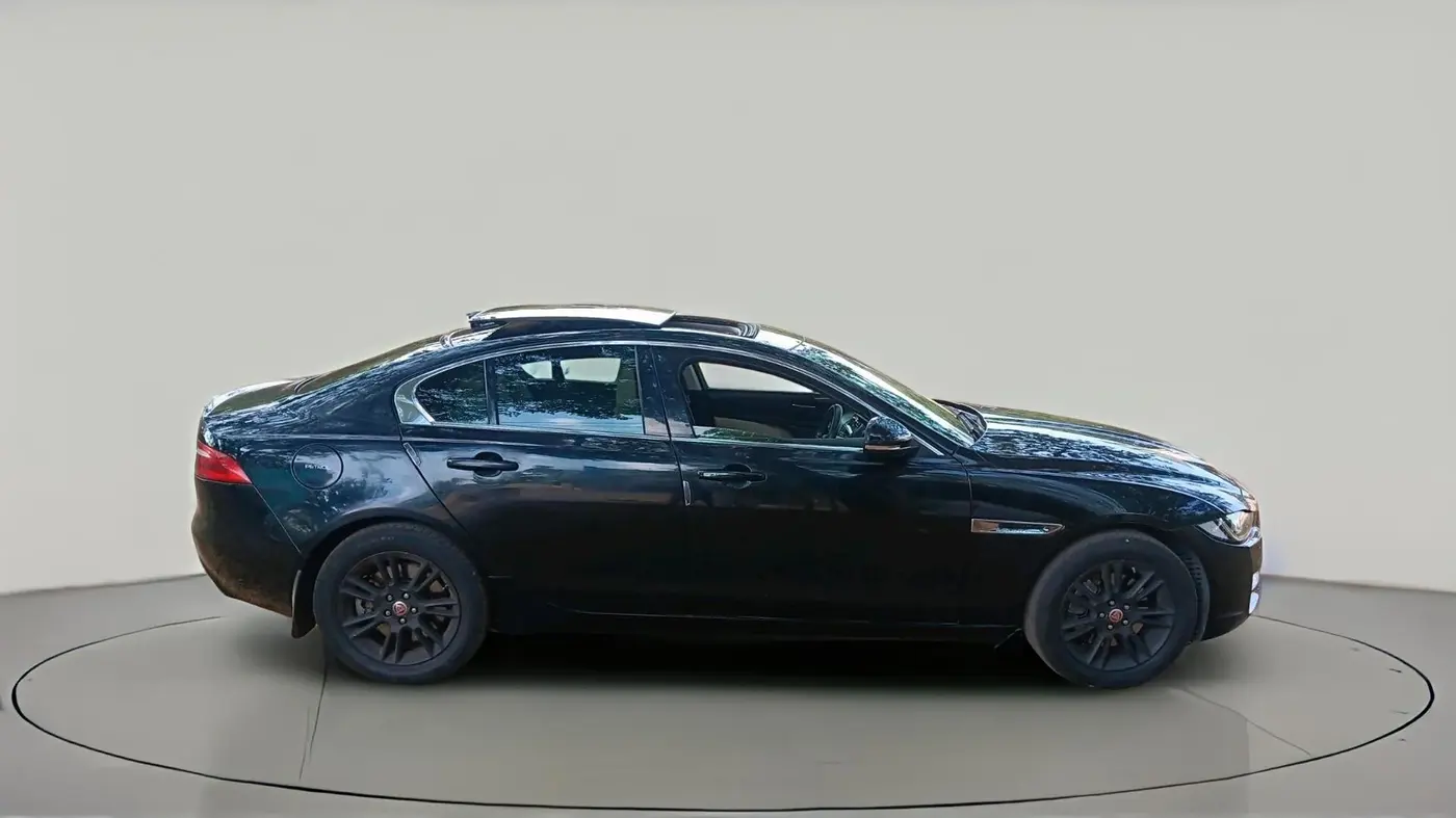 2016 Jaguar XE PRESTIGE PETROL, Petrol, Automatic, 95,115 km, exterior