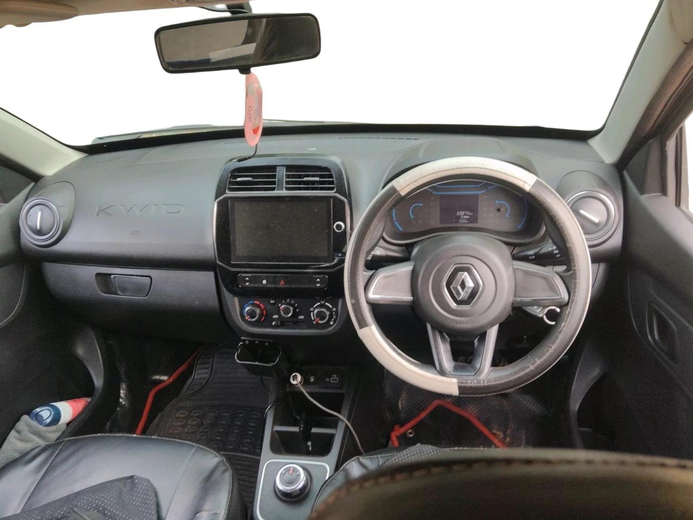 2022 Renault Kwid RXT 1.0 AMT, CNG, Automatic, 69,874 km, interior