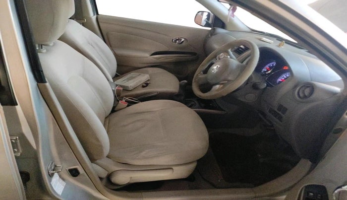 2011 Nissan Sunny XV PETROL, Petrol, Manual, 1,25,889 km, interior