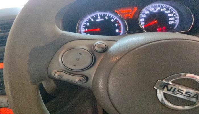 2011 Nissan Sunny XV PETROL, Petrol, Manual, 1,25,889 km, interior