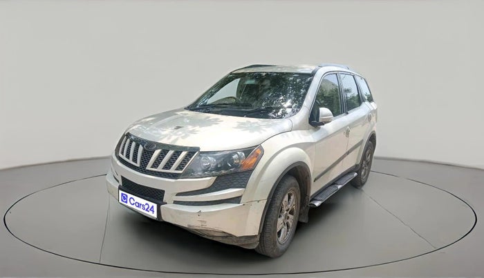 2014 Mahindra XUV500 W8, Diesel, Manual, 1,52,643 km, exterior