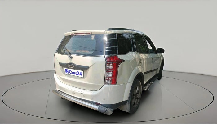 2014 Mahindra XUV500 W8, Diesel, Manual, 1,52,643 km, exterior