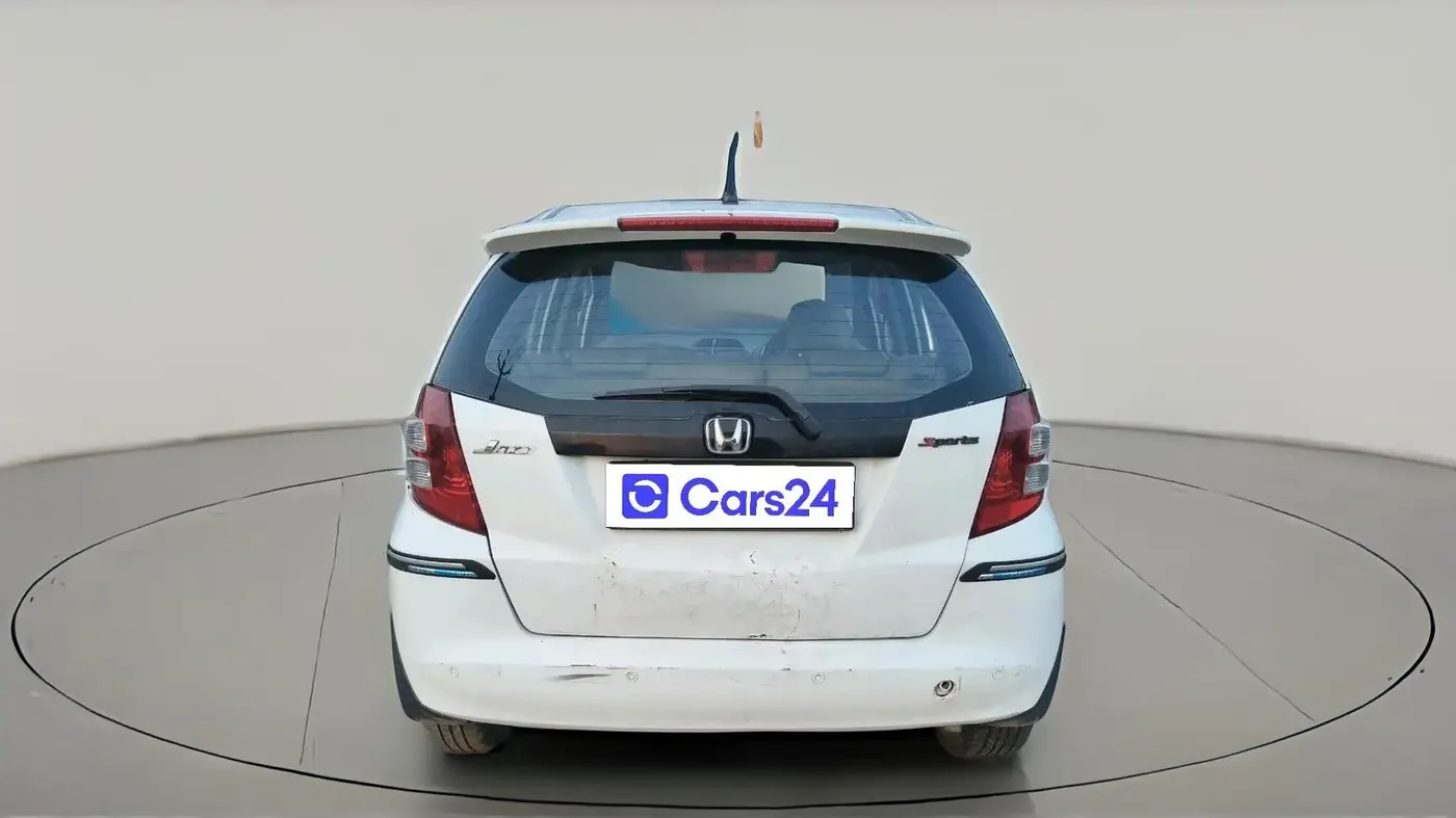 2011 Honda Jazz 1.2L I-VTEC BASE, CNG, Manual, 1,53,943 km, exterior