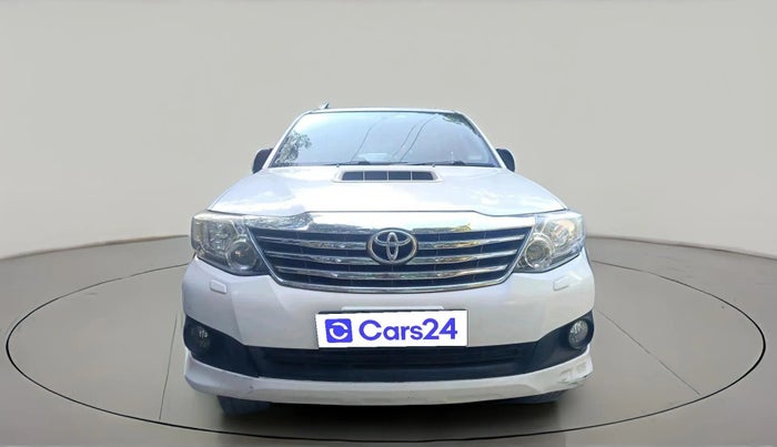 2014 Toyota Fortuner 3.0 4X4 MT, Diesel, Manual, 2,14,011 km, exterior