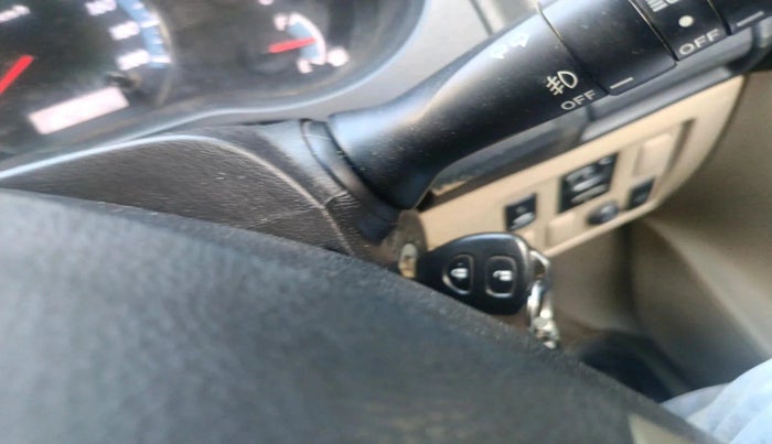 2014 Toyota Fortuner 3.0 4X4 MT, Diesel, Manual, 2,14,011 km, interior