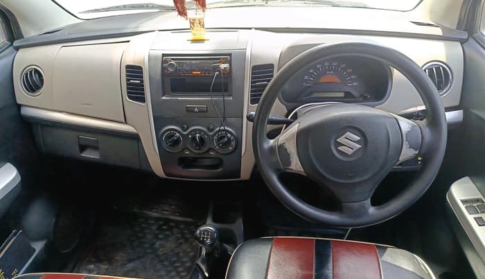 2016 Maruti Wagon R 1.0 LXI CNG, CNG, Manual, 58,635 km, interior