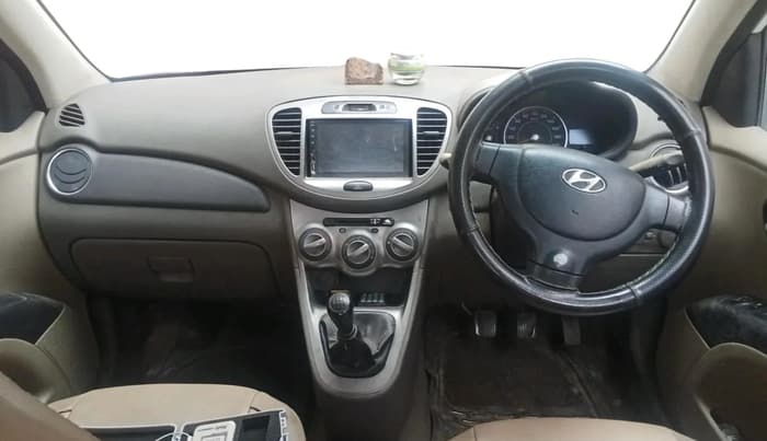 2012 Hyundai i10 MAGNA 1.2, Petrol, Manual, 64,435 km, interior