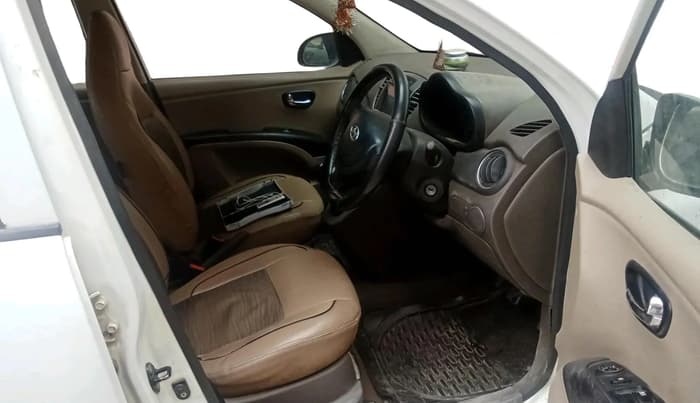 2012 Hyundai i10 MAGNA 1.2, Petrol, Manual, 64,435 km, interior