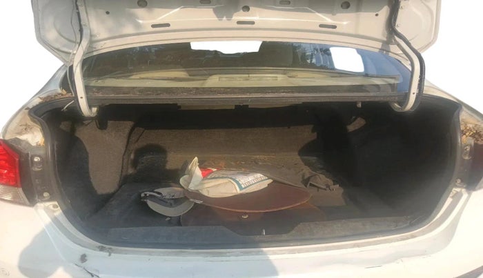 2015 Maruti Ciaz VXI+, Petrol, Manual, 82,350 km, exterior