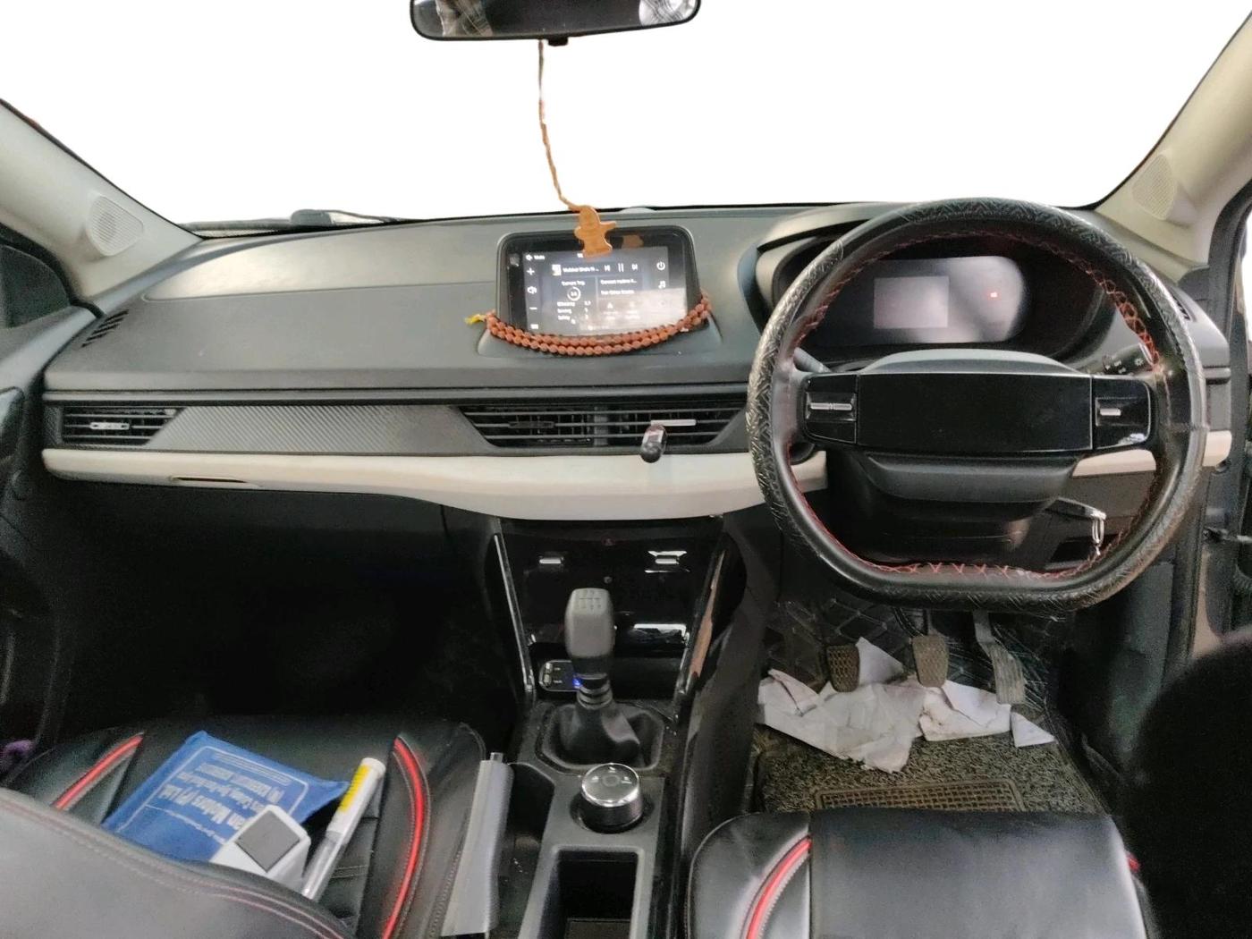2024 Tata NEXON PURE 1.2 PETROL, Petrol, Manual, 22,205 km, interior
