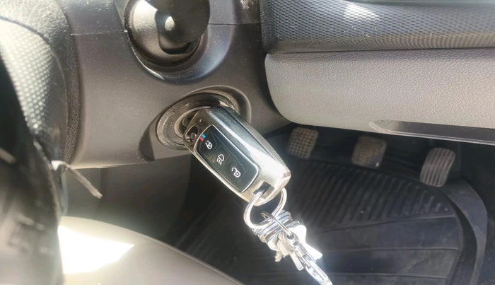 2018 Tata TIGOR XT PETROL, Petrol, Manual, 92,124 km, interior