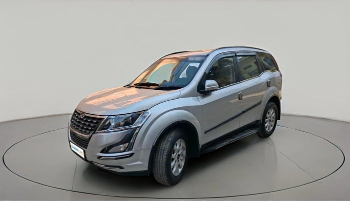 2020 Mahindra XUV500 W9, Diesel, Manual, 49,831 km, exterior