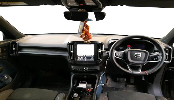 2022 Volvo XC 40  Recharge P8 , Electric, Automatic, 51,540 km, interior