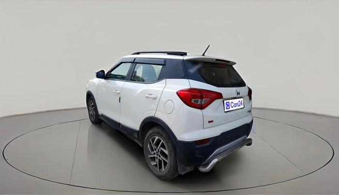 2022 Mahindra XUV300 W8 (O) 1.2 PETROL, Petrol, Manual, 29,560 km, exterior