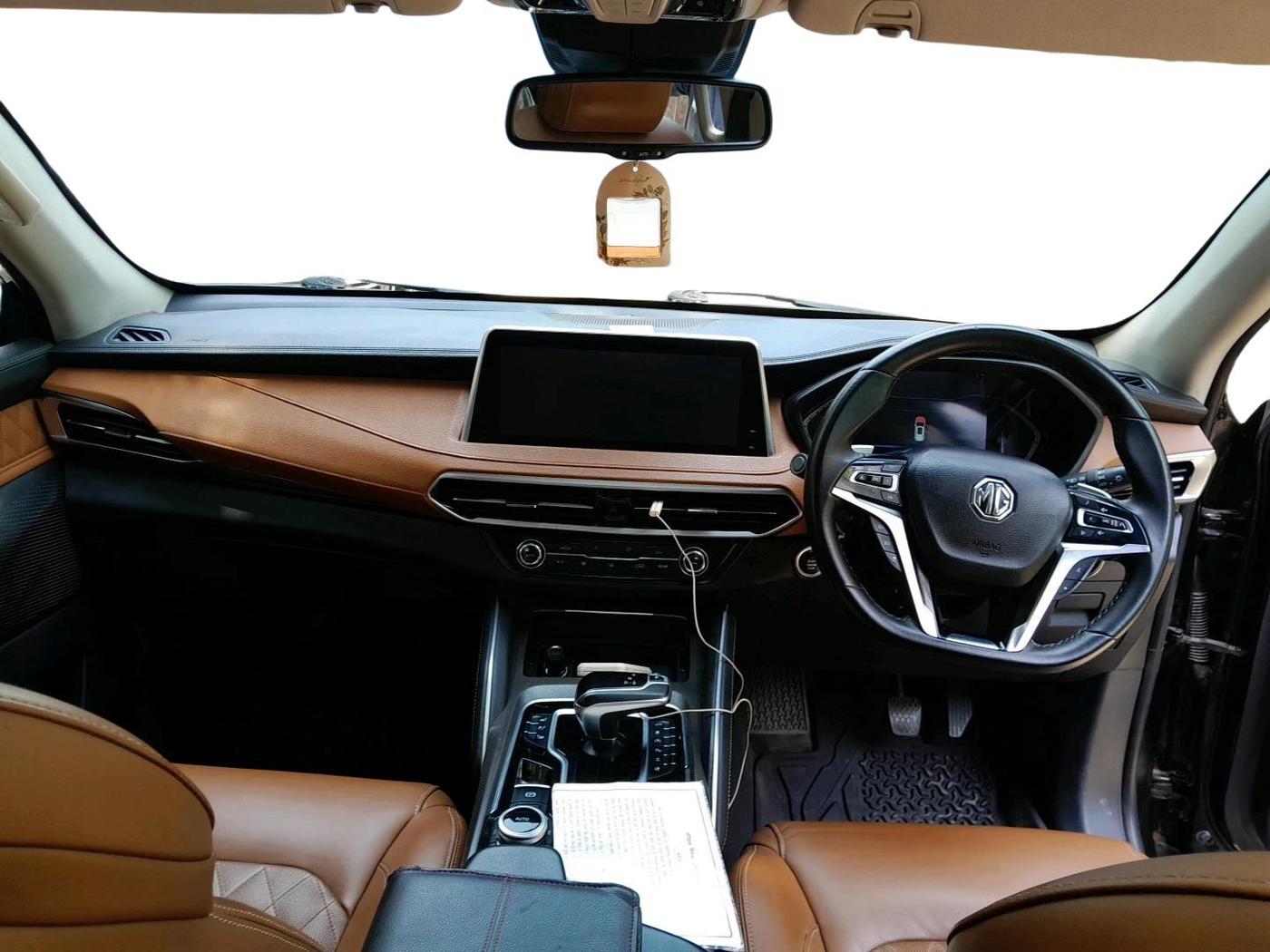 2021 MG GLOSTER SAVVY 6 STR 2.0 TWIN TURBO 4WD, Diesel, Automatic, 1,98,372 km, interior
