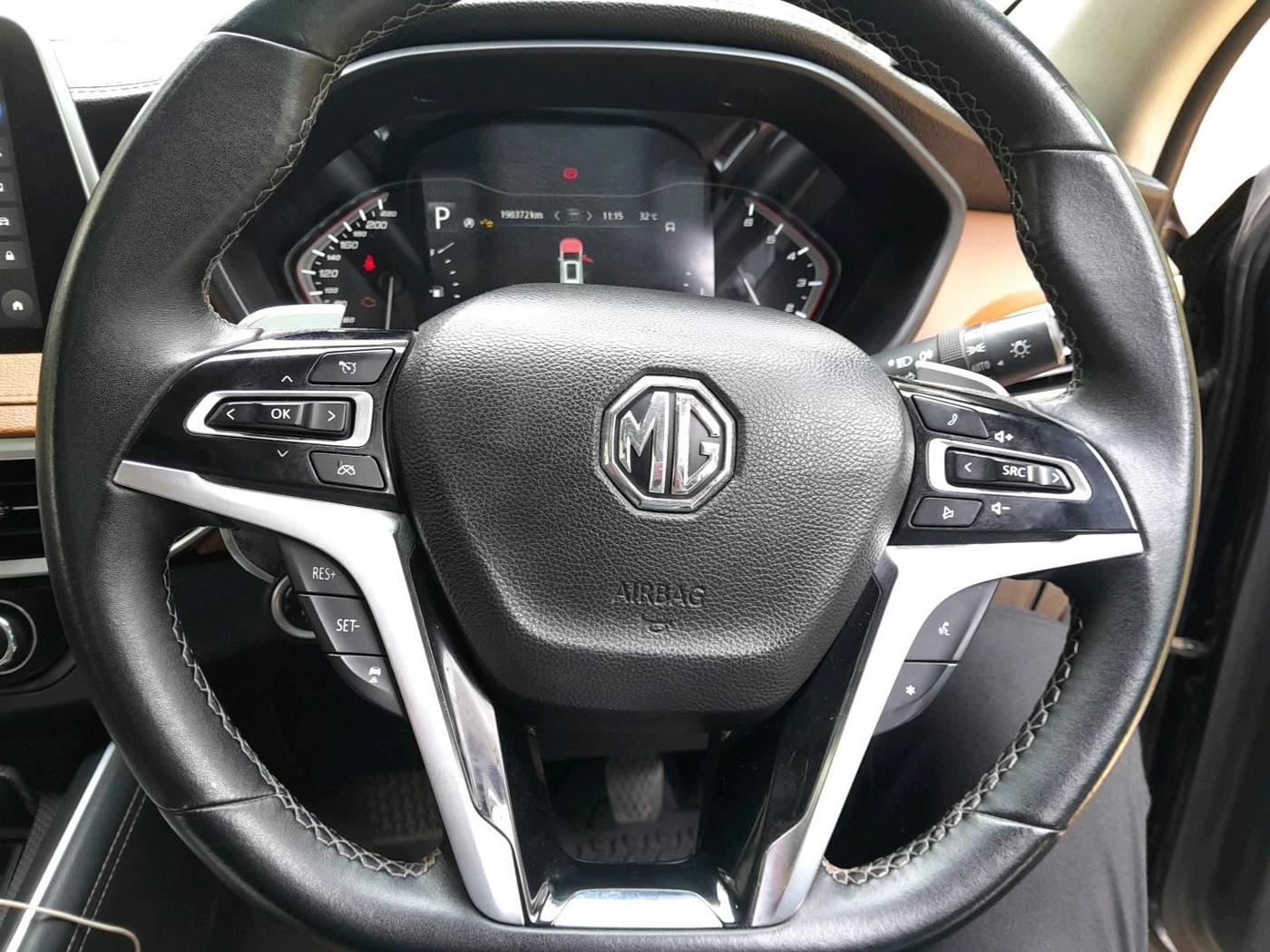 2021 MG GLOSTER SAVVY 6 STR 2.0 TWIN TURBO 4WD, Diesel, Automatic, 1,98,372 km, interior