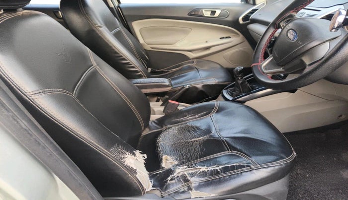 2015 Ford Ecosport TITANIUM 1.5L DIESEL, Diesel, Manual, 1,13,679 km, interior