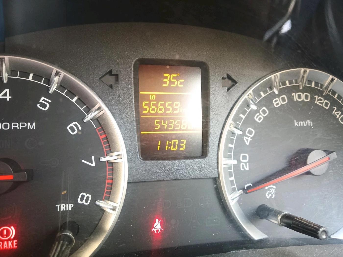 2014 Maruti Swift ZXI, Petrol, Manual, 54,358 km, interior