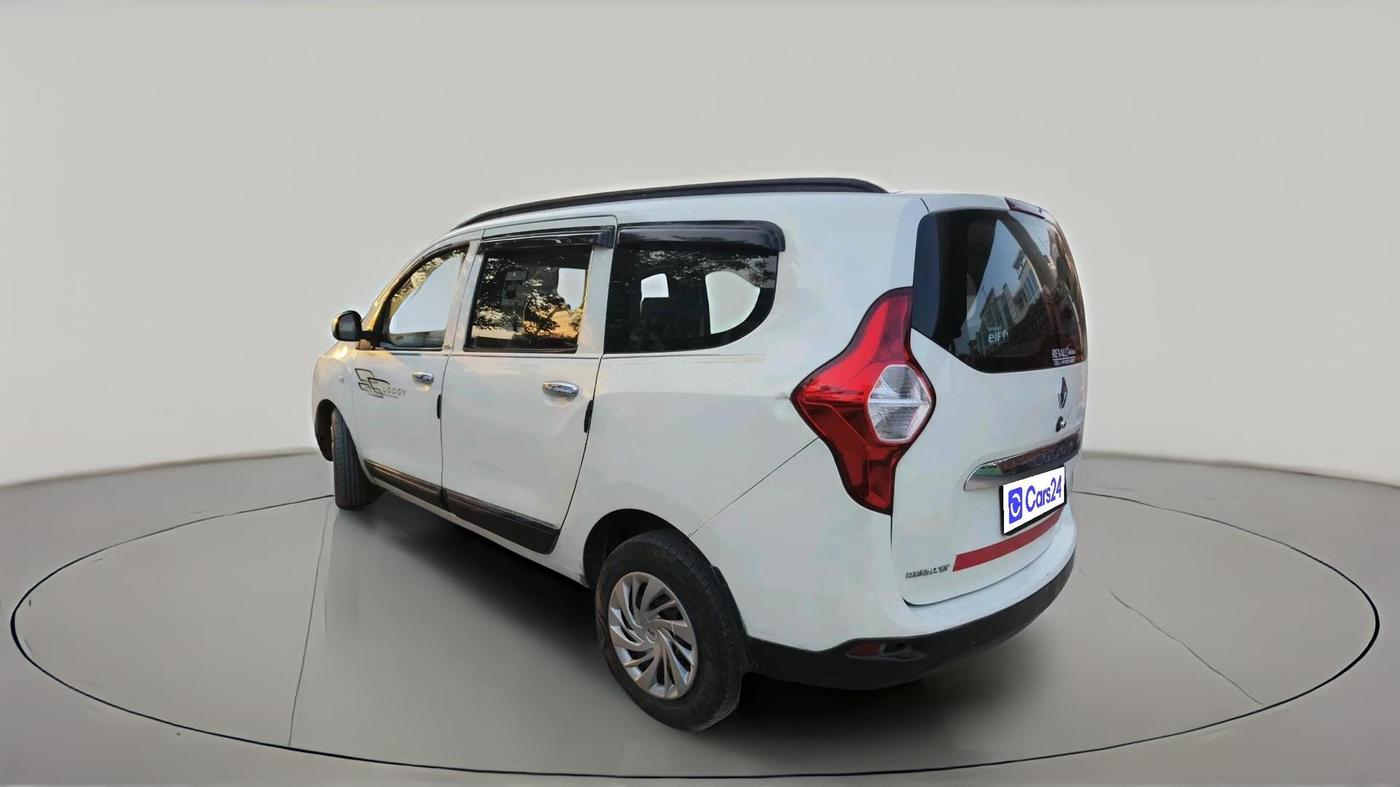2017 Renault Lodgy 85 PS RXL STEPWAY 8 STR, Diesel, Manual, 75,604 km, exterior