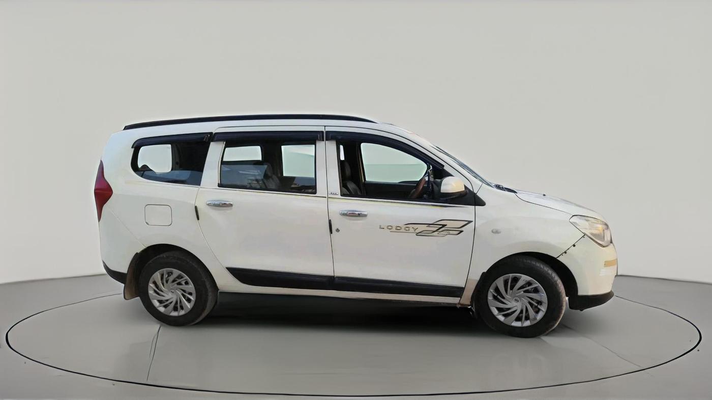 2017 Renault Lodgy 85 PS RXL STEPWAY 8 STR, Diesel, Manual, 75,604 km, exterior