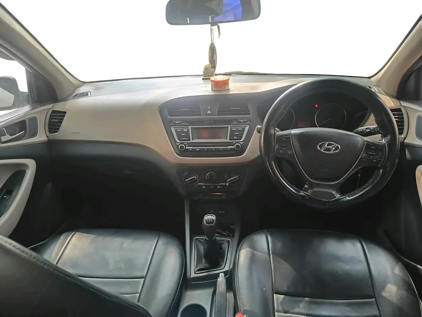 2017 Hyundai Elite i20 SPORTZ 1.2, Petrol, Manual, 57,143 km, interior