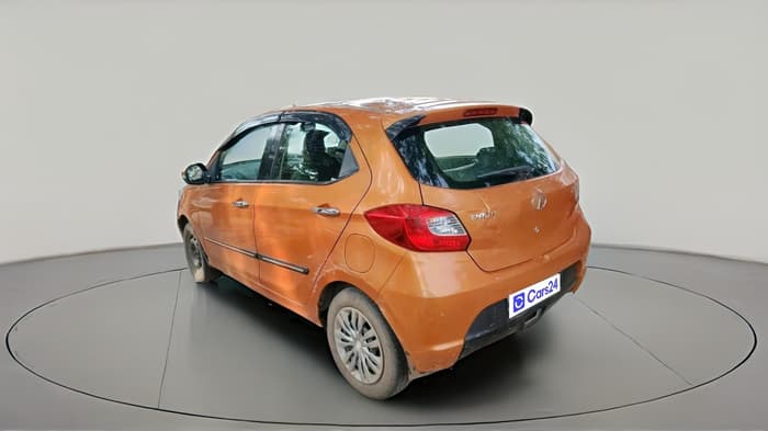 2018 Tata Tiago XZ PETROL, CNG, Manual, 1,18,993 km, exterior